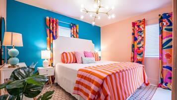 2 bedrooms, iron/ironing board, Internet, bed sheets