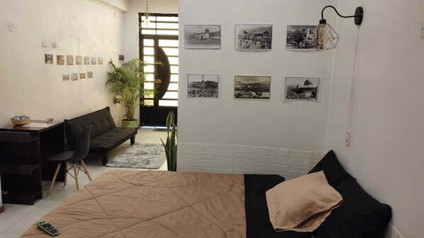 1 bedroom, WiFi, bed sheets