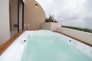 Free WiFi, bed sheets - Giada Towers by The Spot Rentals (Tulum)