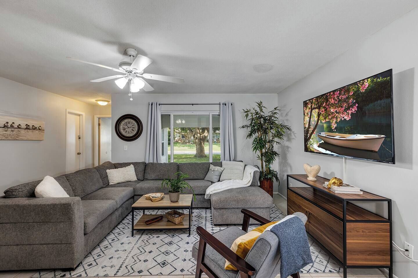 Smart TV, video games, offices