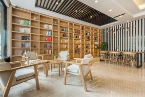 Lobby lounge - GreenTree Inn (Shanghai Zhoupu Xiupu Road Kangqiao Metro Station) (Shanghai)