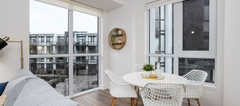 Amazing 2BR/2BA Resort Condo w/ Balcony & Parking!