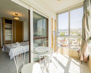 2 quartos, ferros/tábuas de passar roupa, Wi-Fi de cortesia