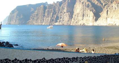 Villas Los Gigantes by EstrelladelNorte