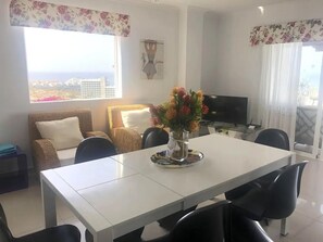 Deluxe Suite, Beach View | Premium bedding, individually decorated, individually furnished - Villas Los Gigantes by EstrelladelNorte (Santiago del Teide)