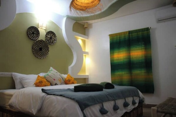 3 bedrooms, WiFi, bed sheets