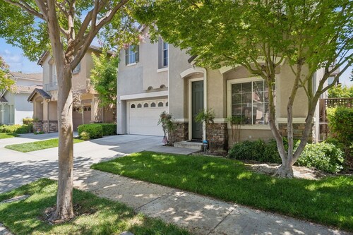 Sunny Serenity: Pet Friendly 5BR Home In San Jose by RedAwning