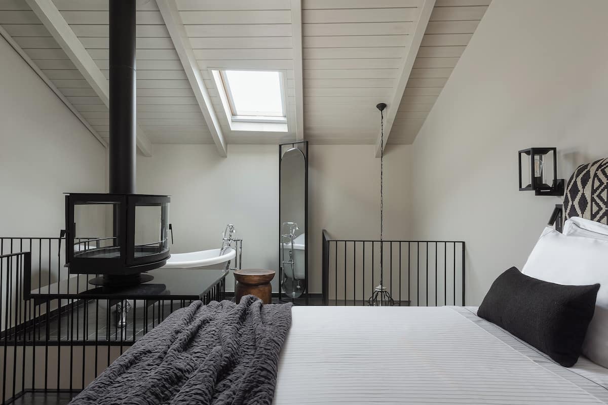 Gem Loft with Fireplace and Bathtub | 1 camera, biancheria in cotone egiziano