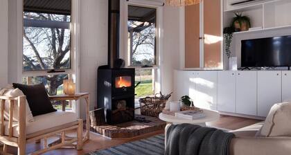 The Cottage at Lake Werona