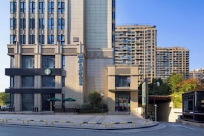 Exterior - Ice Dream Fantasy Hotel (Hengdian Film and Television City Pedestrian Street) (Dongyang)