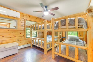 3 bedrooms, Internet, bed sheets