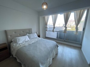 1 bedroom - Modern Studio With Balcony in the Heart of Buenos Aires (Buenos Aires)