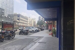 Imagen sin descripción, 4 de 29, botón