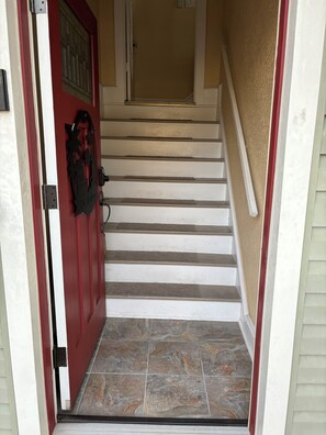 Interior - Cozy 4-bedroom condo with AC, WiFi in peaceful Ventnor City, NJ (Ventnor City)