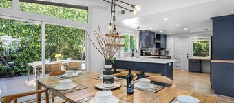 Stone Lagoon by Avantstay Steps to the Beach + Backyard Oasis!