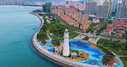 Letian Century City Hotel (Weihai Railway Station Hanlefang)