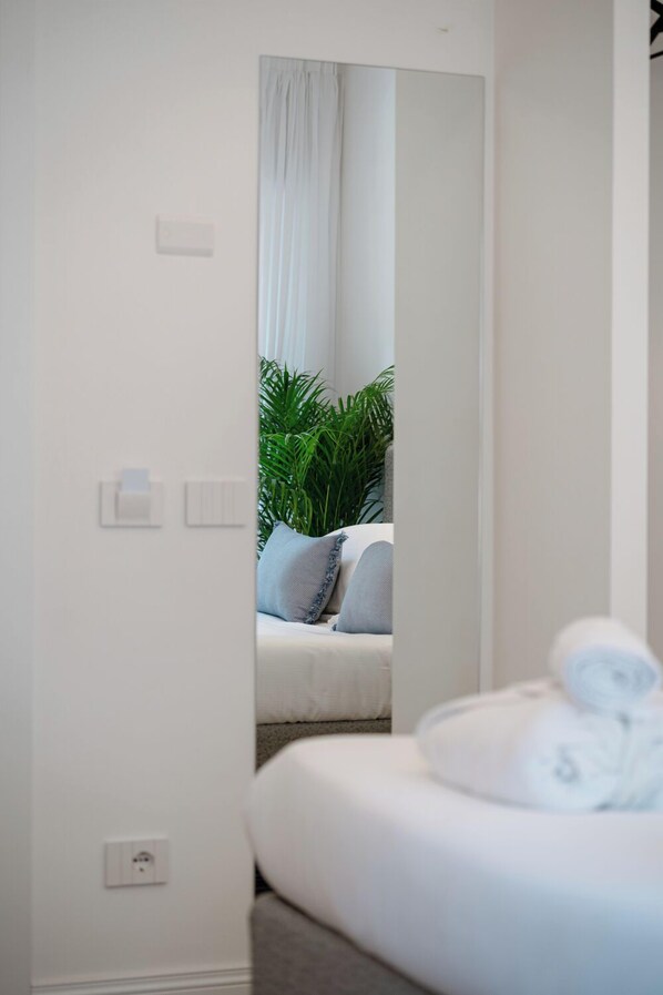 Wi-Fi gratuit, draps fournis