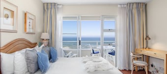 Sea Spray A410 - Studio Apartment, Sleeps 2