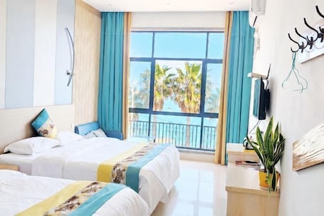 Room. Yinghaiju Hotel, Weizhou Island