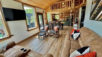 Smart TV, fireplace, books