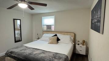 1 bedroom, iron/ironing board, WiFi, bed sheets