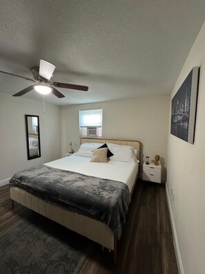 1 Schlafzimmer, Bügeleisen/Bügelbrett, WLAN, Bettwäsche