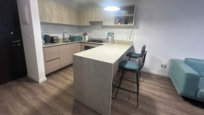 Apartemen Bisnis, balkon | Dapur pribadi