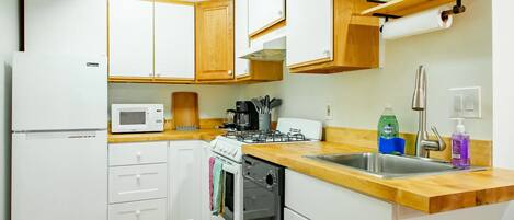 Standard-Apartment | Eigene Küche