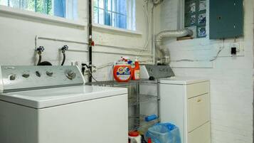 Standard Apartment | Laundry