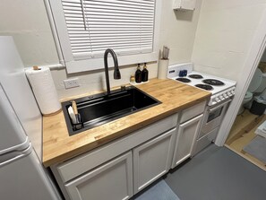 Fridge, microwave, oven, stovetop - Stylish and Simplistic 1-Bedroom, 2-bathroom apartment at Locklairs Landing. (Moncks Corner)