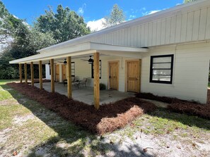 المنشأة من ا�لخارج