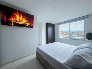 3 Schlafzimmer, Bügeleisen/Bügelbrett, WLAN, Bettwäsche