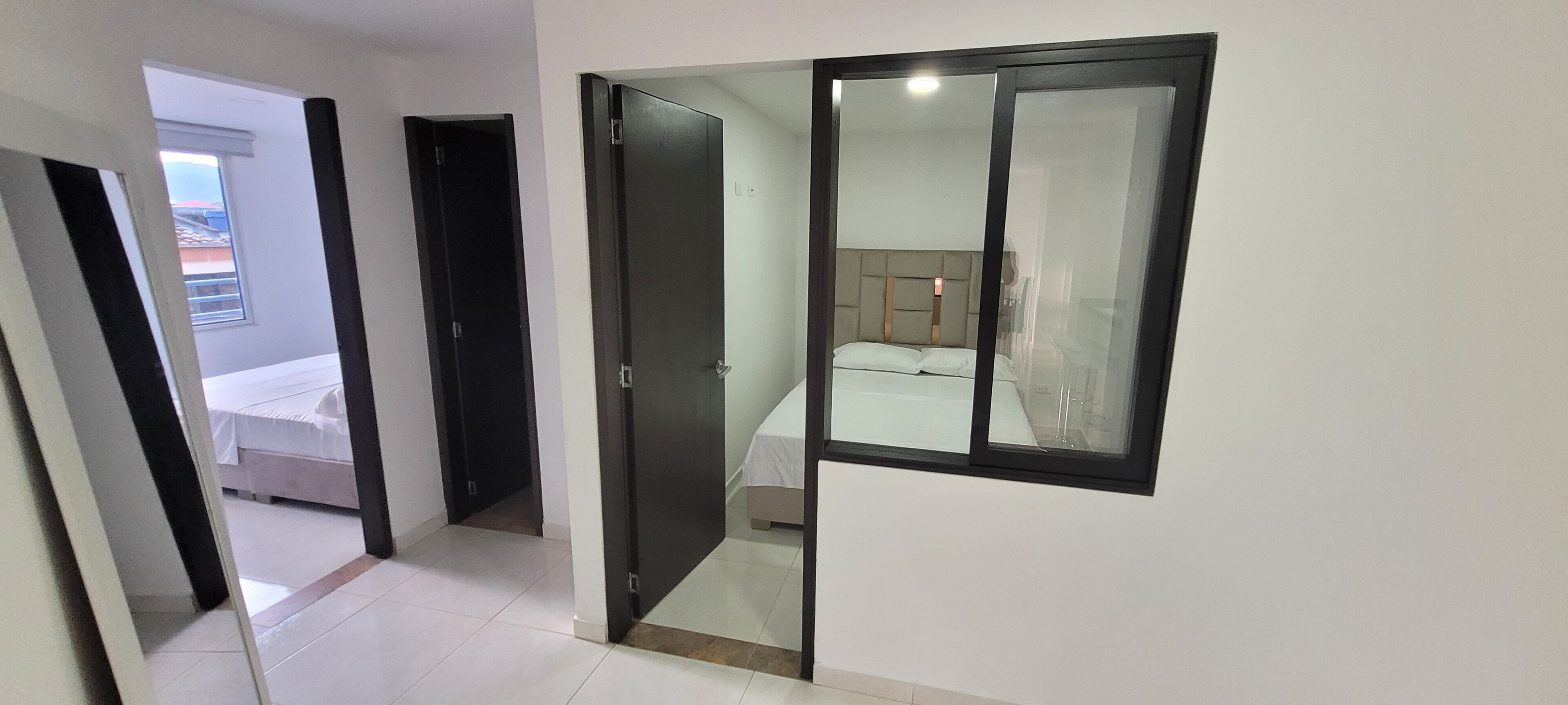 3 makuuhuonetta, silitysrauta/-lauta, Wi-Fi, vuodevaatteet