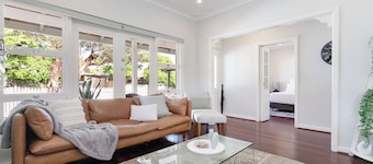 Guildford Cottage | Swan BnB Management