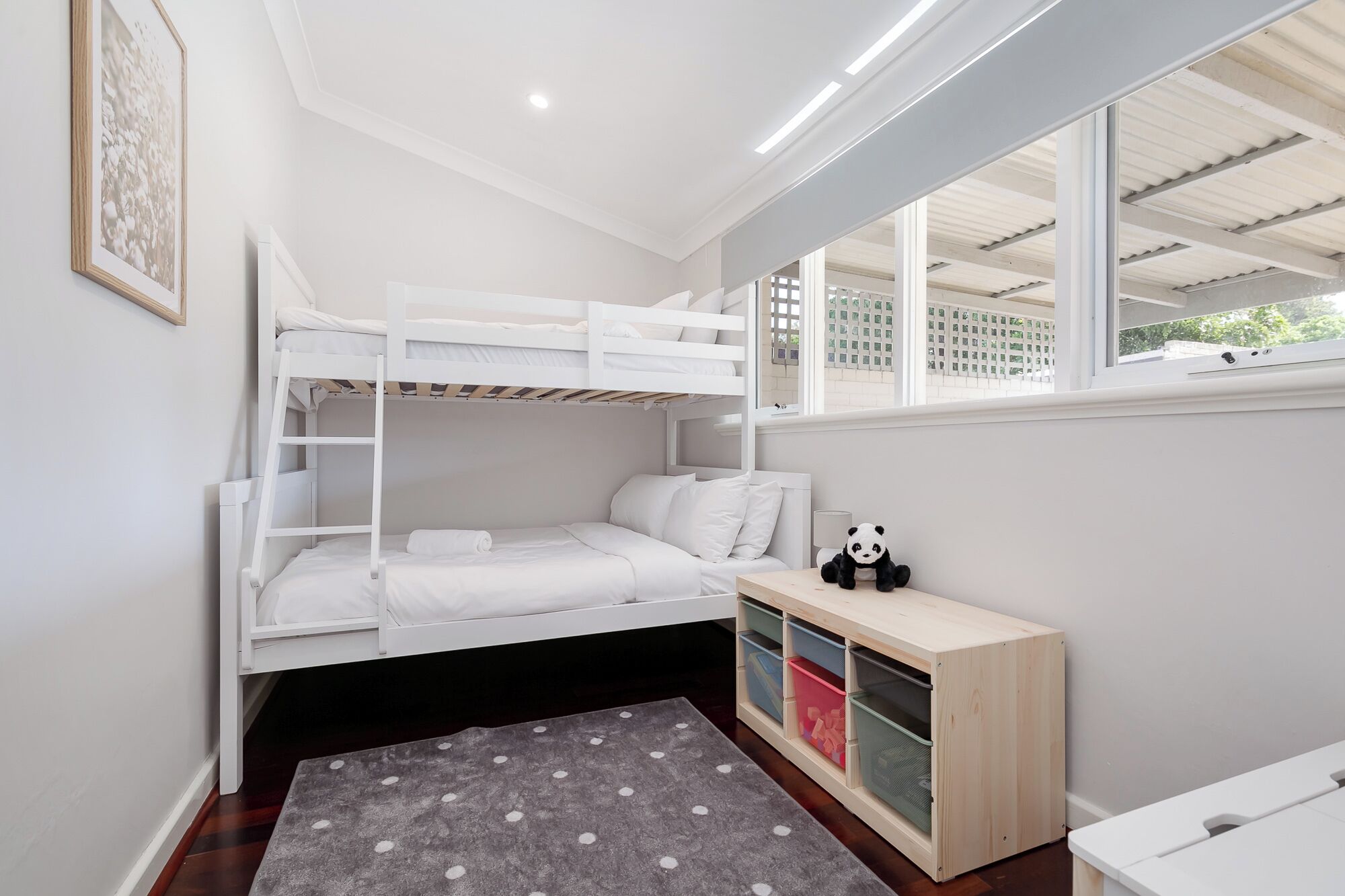 3 soverom, strykejern/-brett, reiseseng for barn og wi-fi (inkludert)