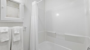 Bathroom - Room with One Queen Bed, microwave, mini-fridge and porch (Comfort)