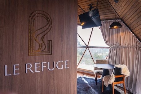 Flat-screen TV. Le Refuge Urubici