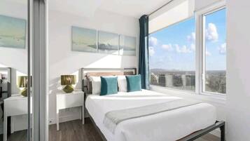 3 chambres, fer et planche à repasser, accès au Wi-Fi (inclus)
