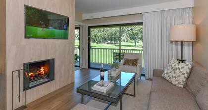 Napa Golf Course Condo - 2 King Suites + En-Suite Baths - Perfect for 2 couples
