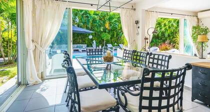 Villa Cava, a peace of heaven with swimming pool in the heart of Baie-Mahault