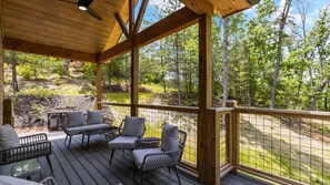 Cabane, plusieurs lits (Pool Me Once #390) | Terrasse/Patio