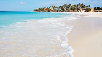 Beach nearby, sun-loungers, beach towels