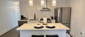 Luxury City Loft in Gainesville A