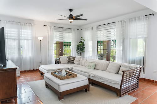Villa, Pool View (Daria) | Living area