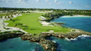 Golf - Luxury Retreat Condo 3BR Cap Cana Punta Cana (Punta Cana)