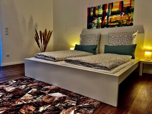 2 Schlafzimmer, Bügeleisen/Bügelbrett, WLAN, Bettwäsche