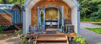 Oak Retreat - UK46650