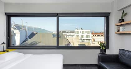 THE URBANIST inner city residences