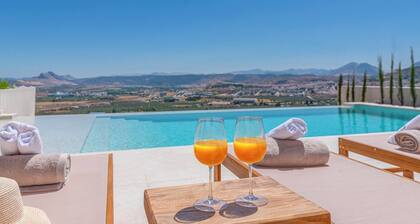 Villa Horizon Antequera by Ruralidays