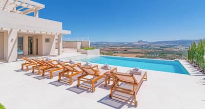 Villa Horizon Antequera by Ruralidays